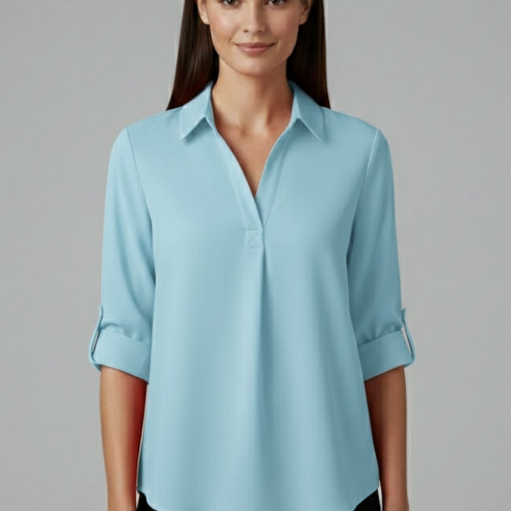 Women’s Blouse with Collar and Button Closure
