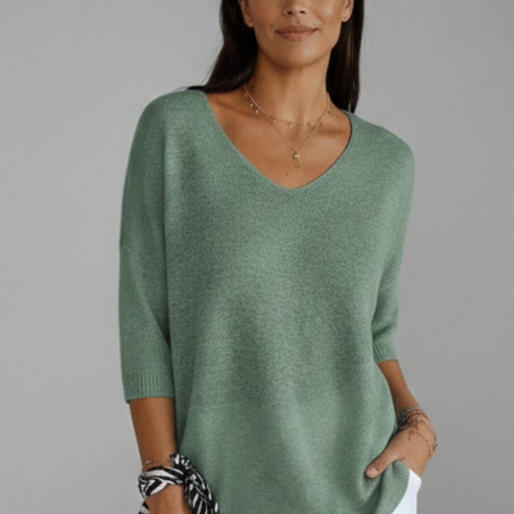 Women’s top with V neckline and elbow sleeves
